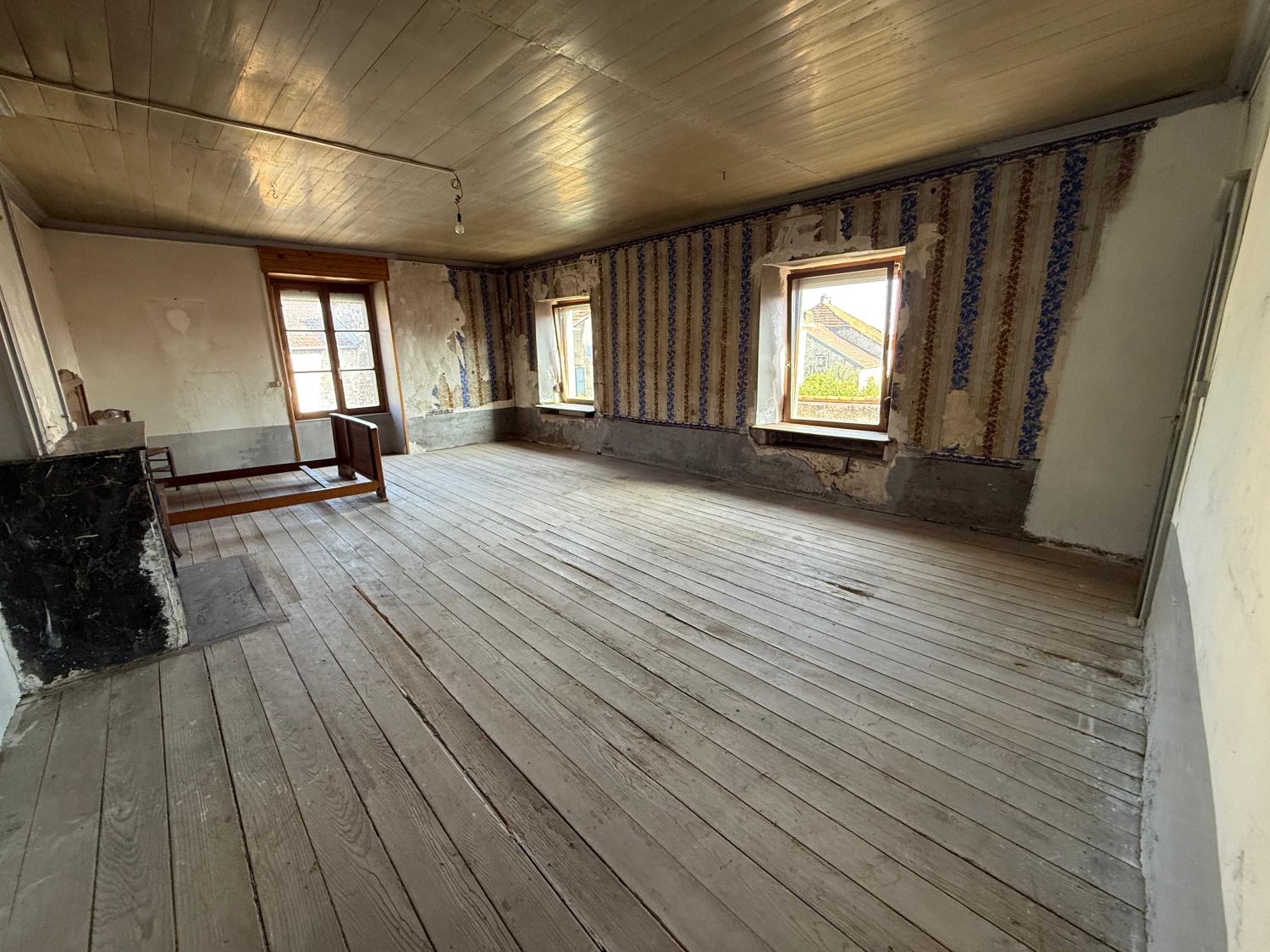  for sale village farm Melay Haute-Marne 10