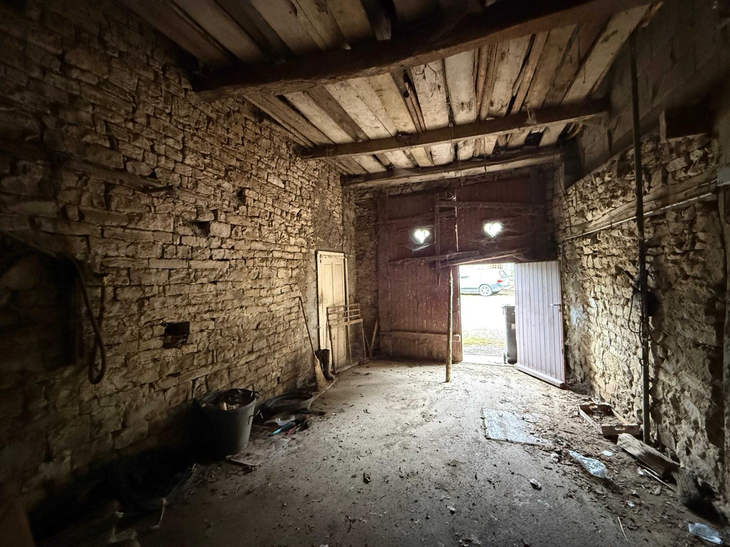for sale village farm Augicourt Haute-Saône 7