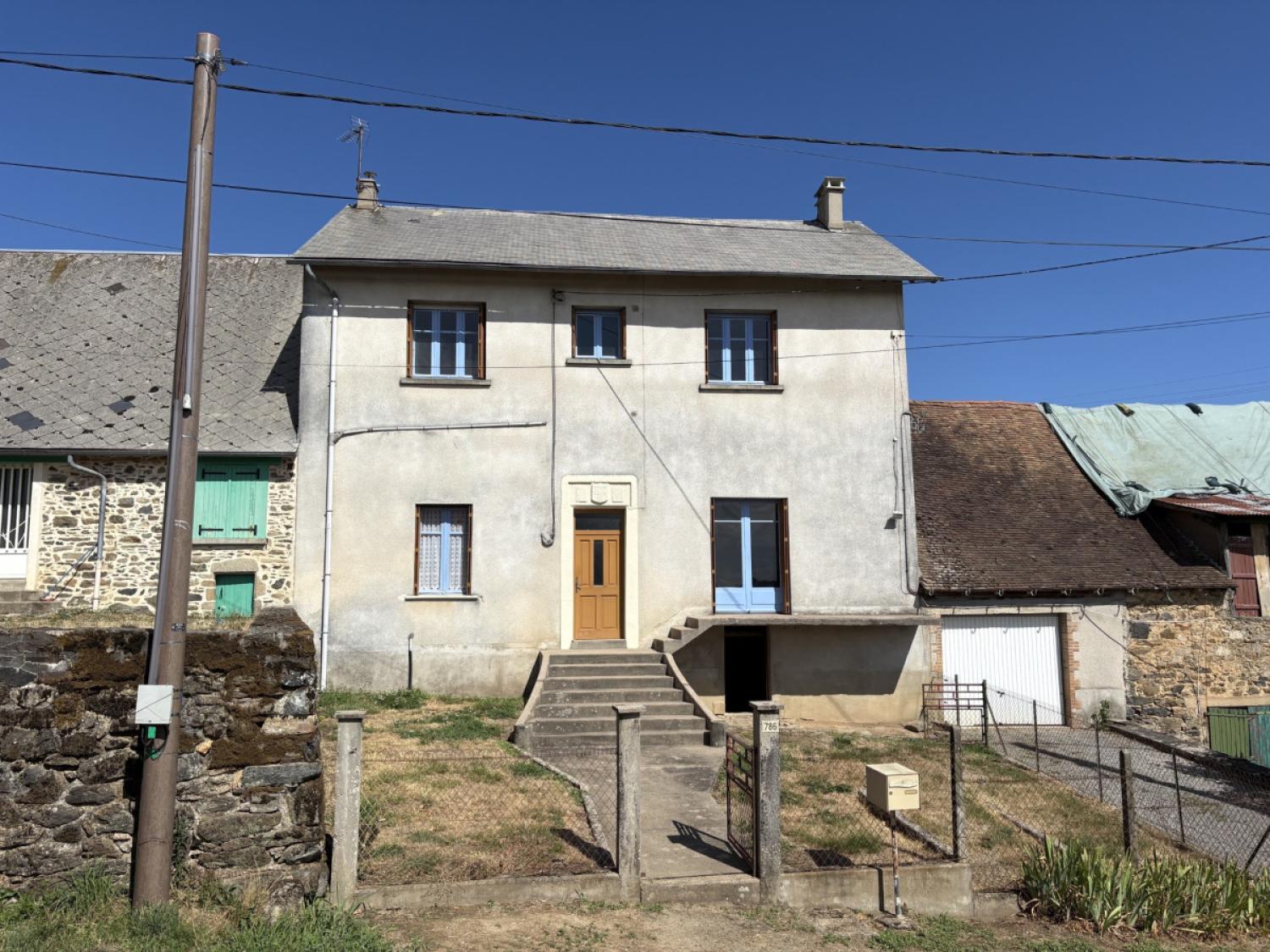  for sale house La Porcherie Haute-Vienne 1