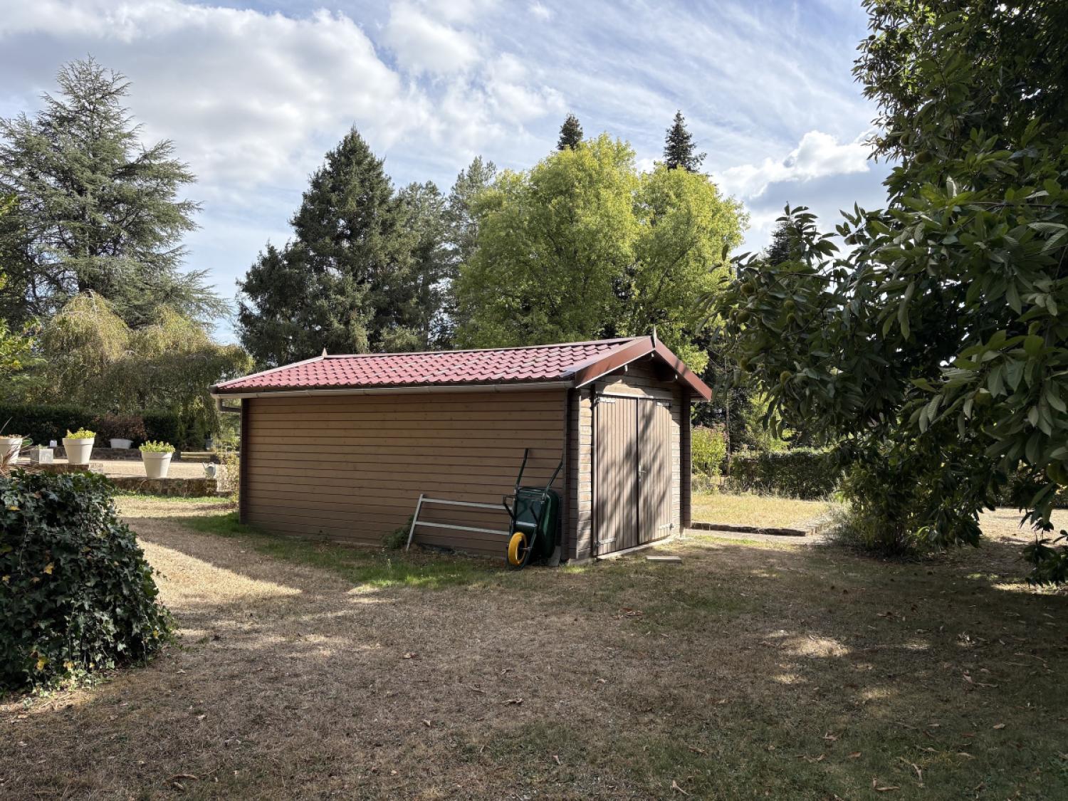  for sale detached house Château-Chervix Haute-Vienne 19