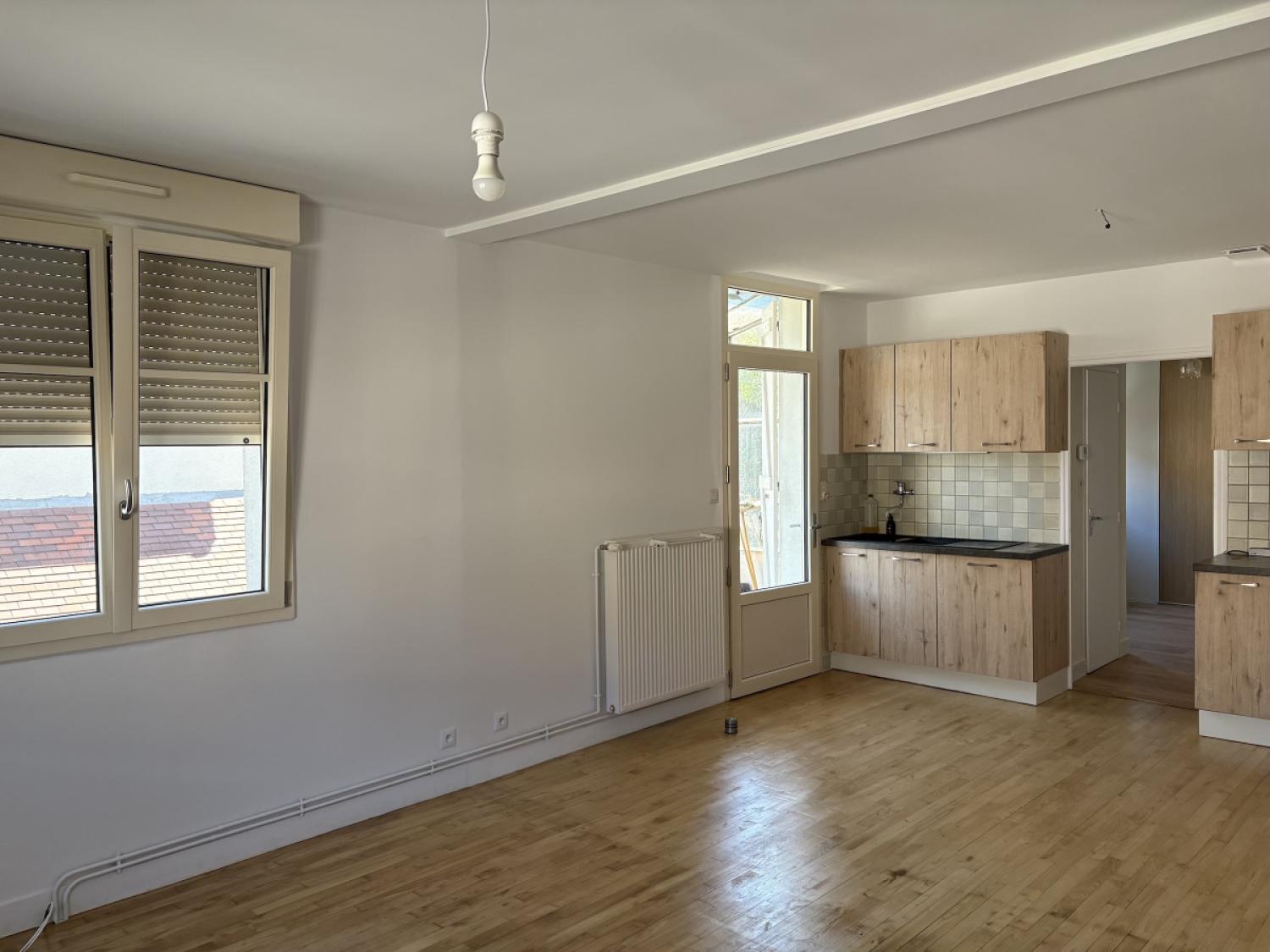 for sale house Saint-Yrieix-la-Perche Haute-Vienne 8