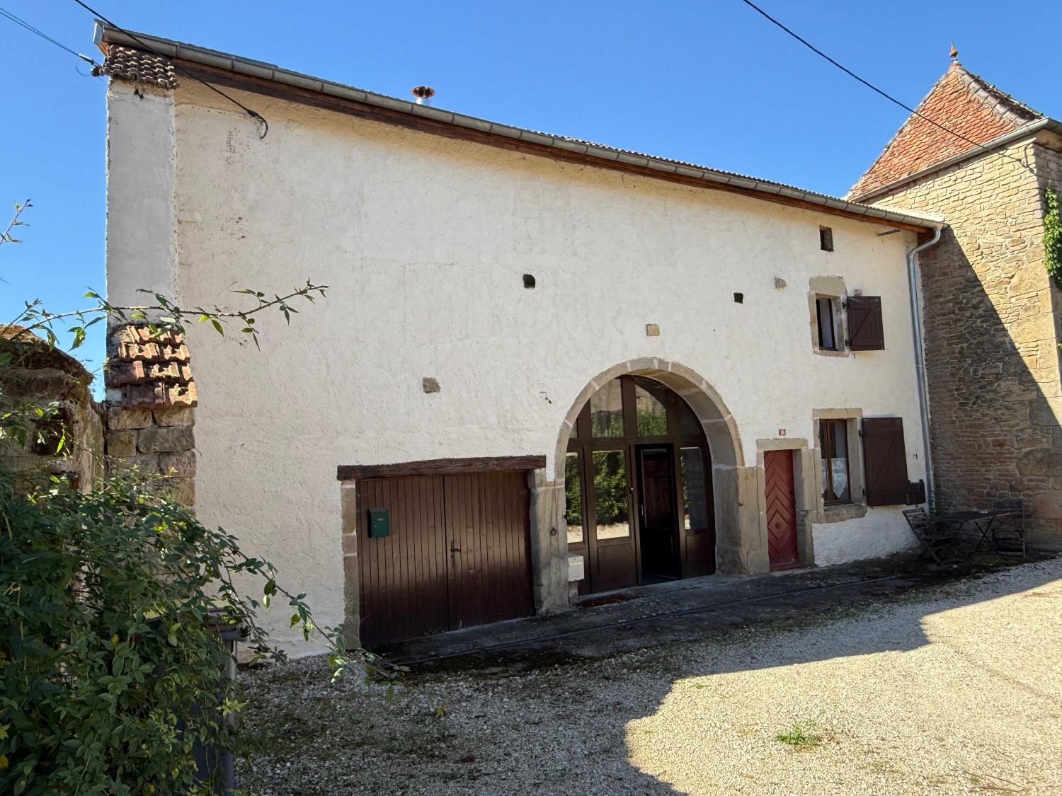  for sale village farm Corre Haute-Saône 32