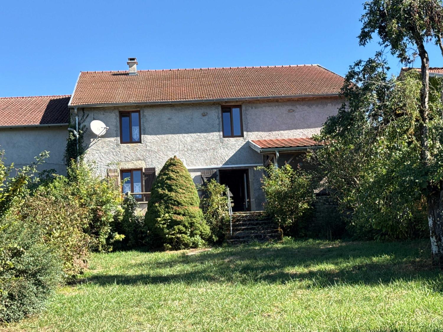  for sale village farm Corre Haute-Saône 29