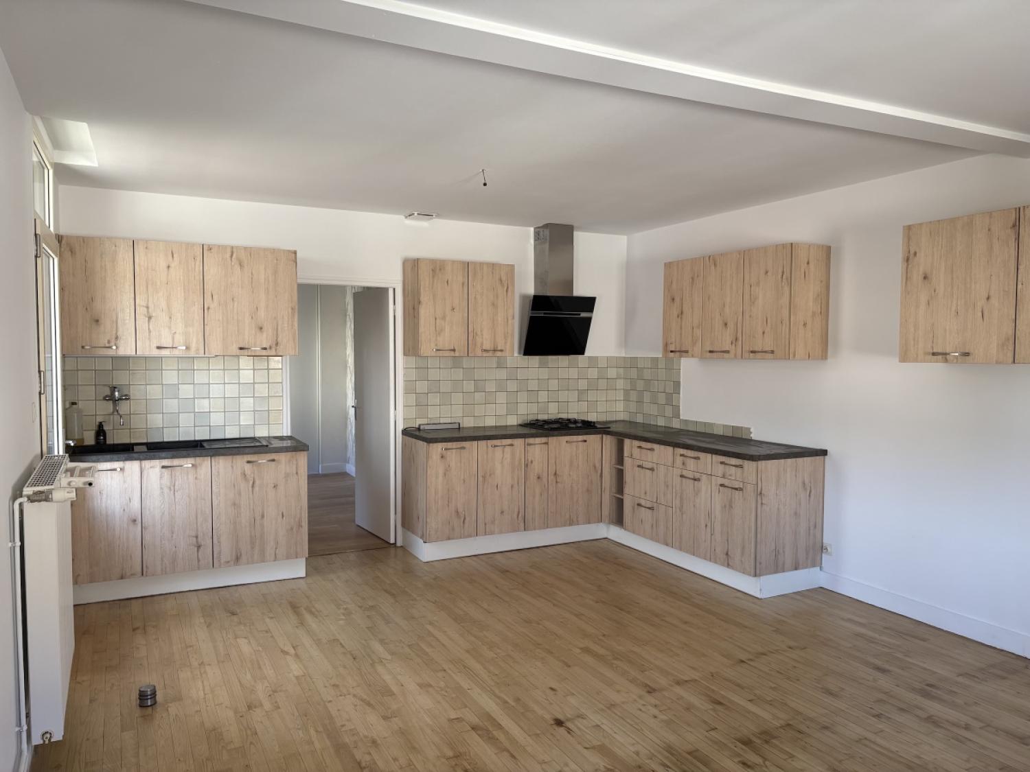 for sale house Saint-Yrieix-la-Perche Haute-Vienne 5