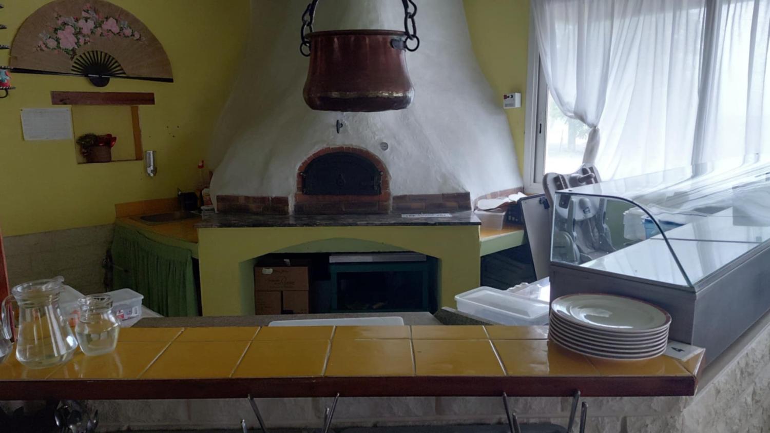  for sale restaurant Saint-Fiel Creuse 6