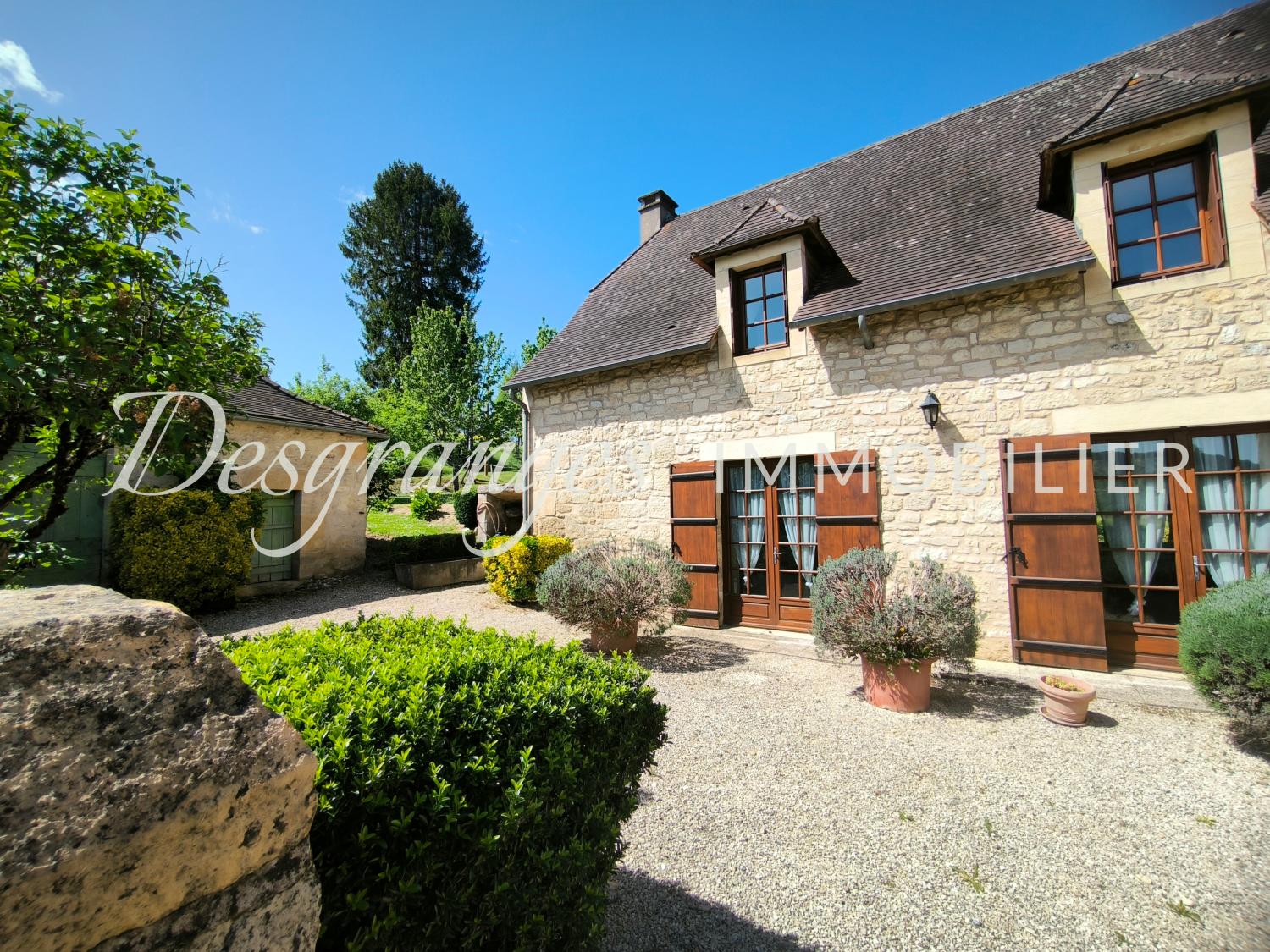 for sale estate Hautefort Dordogne 5