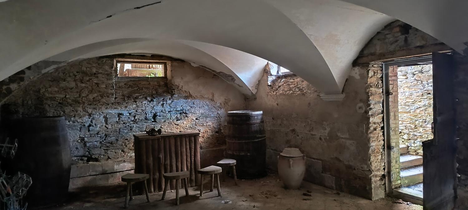 for sale farm La Prévière Maine-et-Loire 25