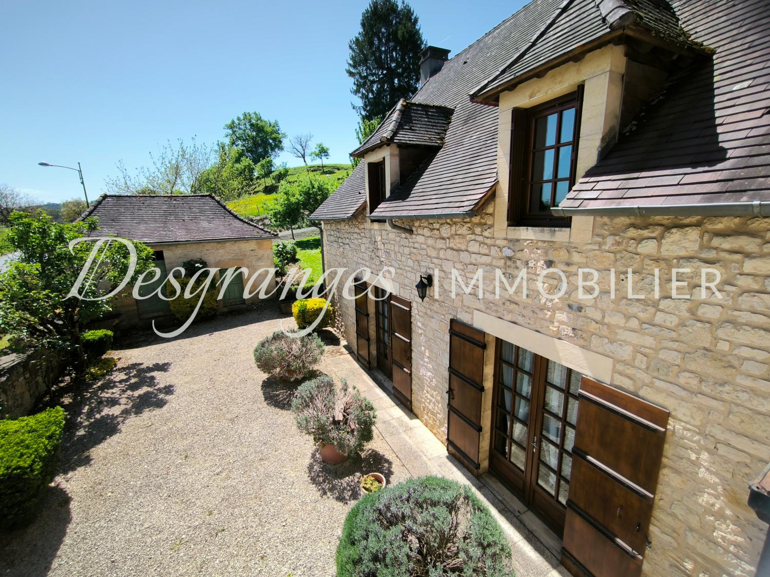 for sale estate Hautefort Dordogne 6