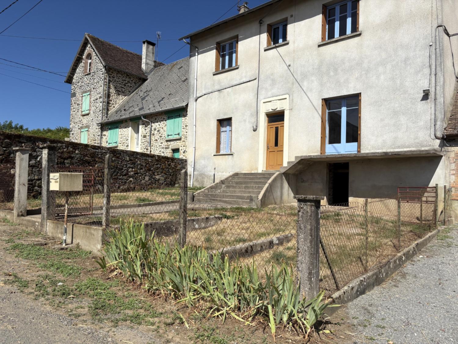  for sale house La Porcherie Haute-Vienne 2